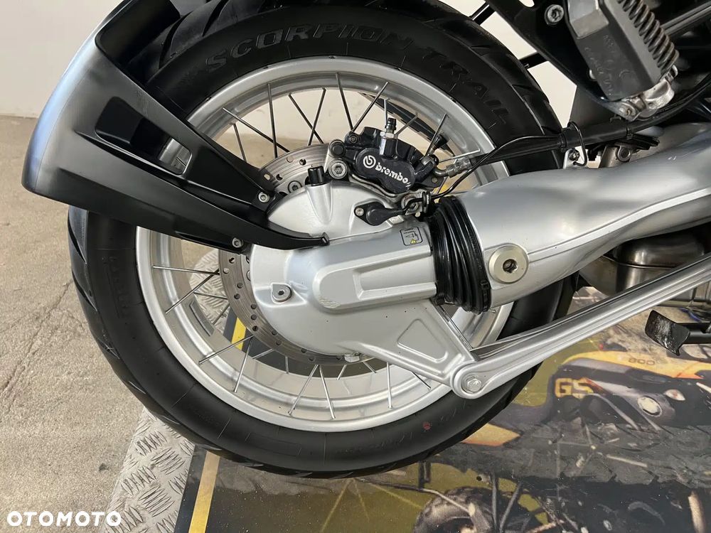 BMW R - 19