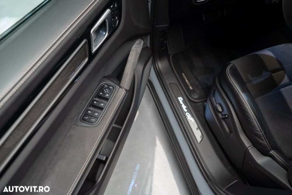 Porsche Cayenne Coupe - 14