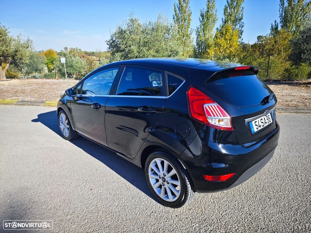 Ford Fiesta 1.5 TDCi Titanium - 2