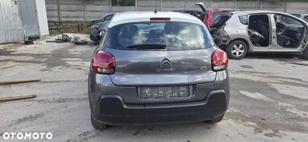 CITROEN C3 III belka wzmocnienie zderzaka tyl - 1