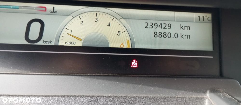 Renault Scenic - 22