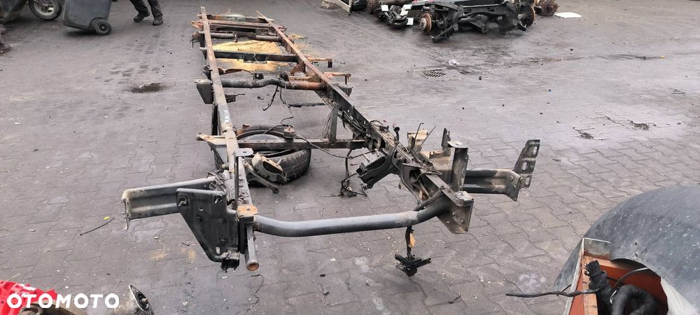 RAMA IVECO DAILY 35S17 - 7