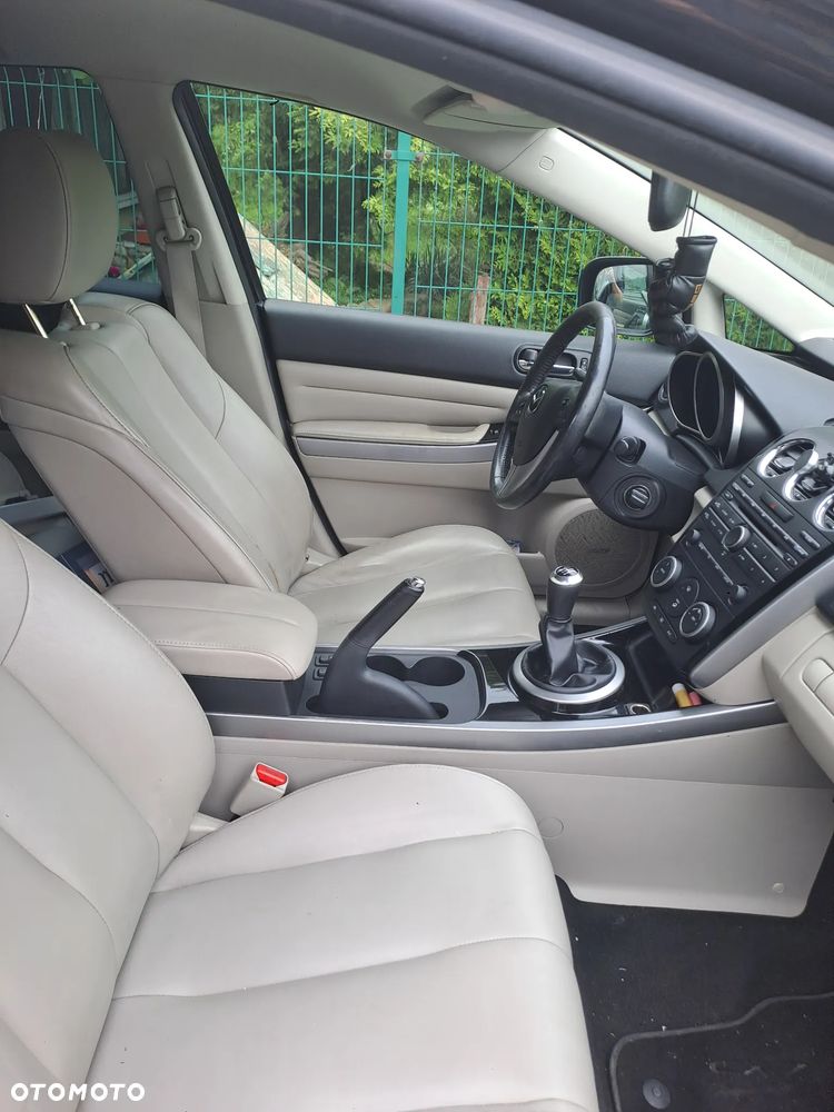 Mazda CX-7 2.2 CD Exclusive + - 5