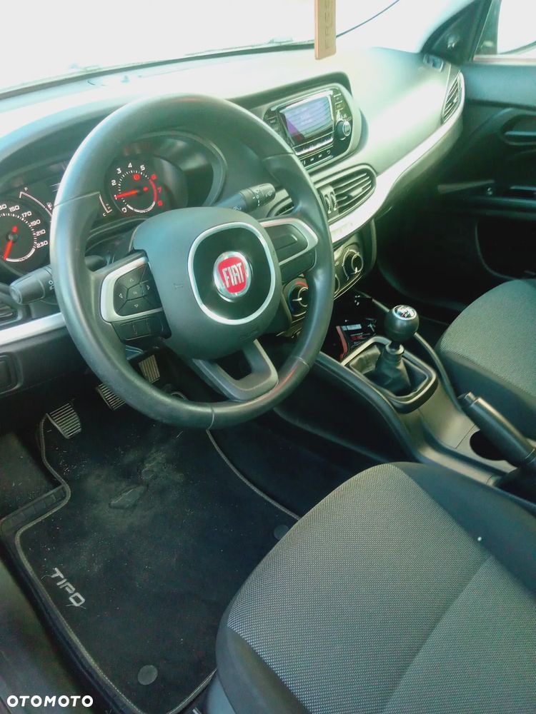 Fiat Tipo 1.4 16V Street - 12