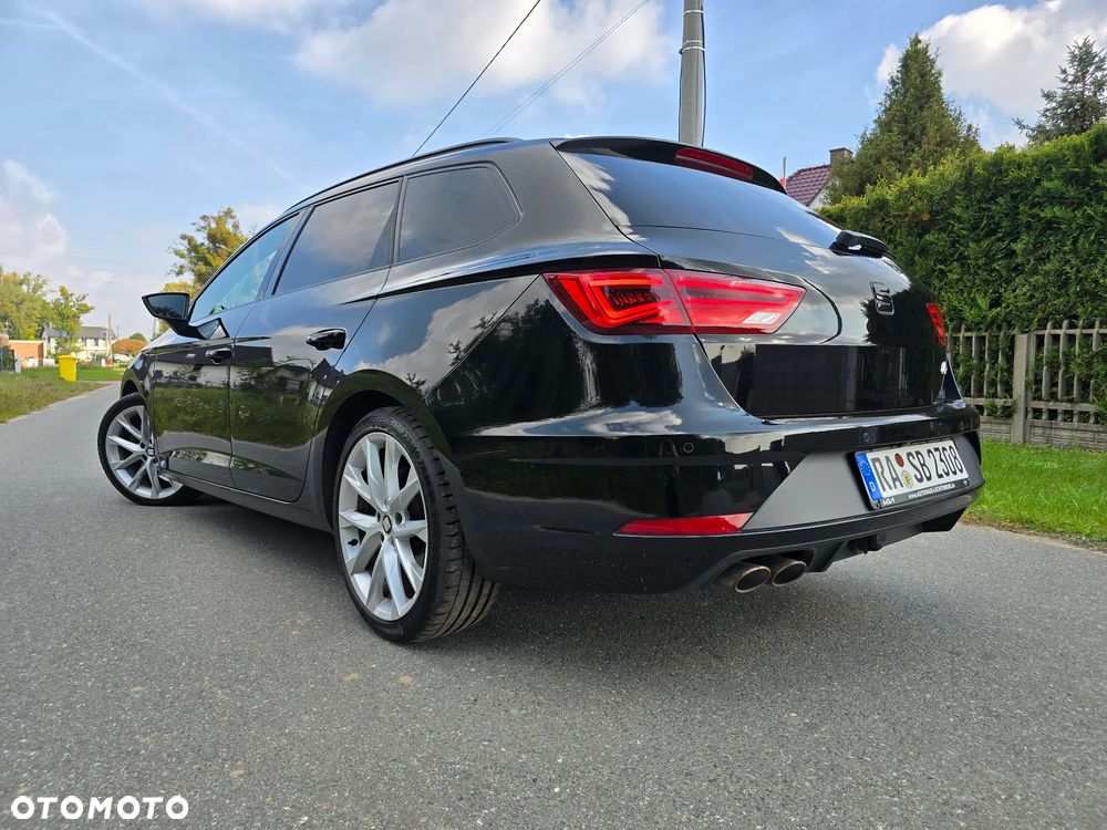 Seat Leon 2.0 TDI DPF DSG FR Black Matt Edition - 6
