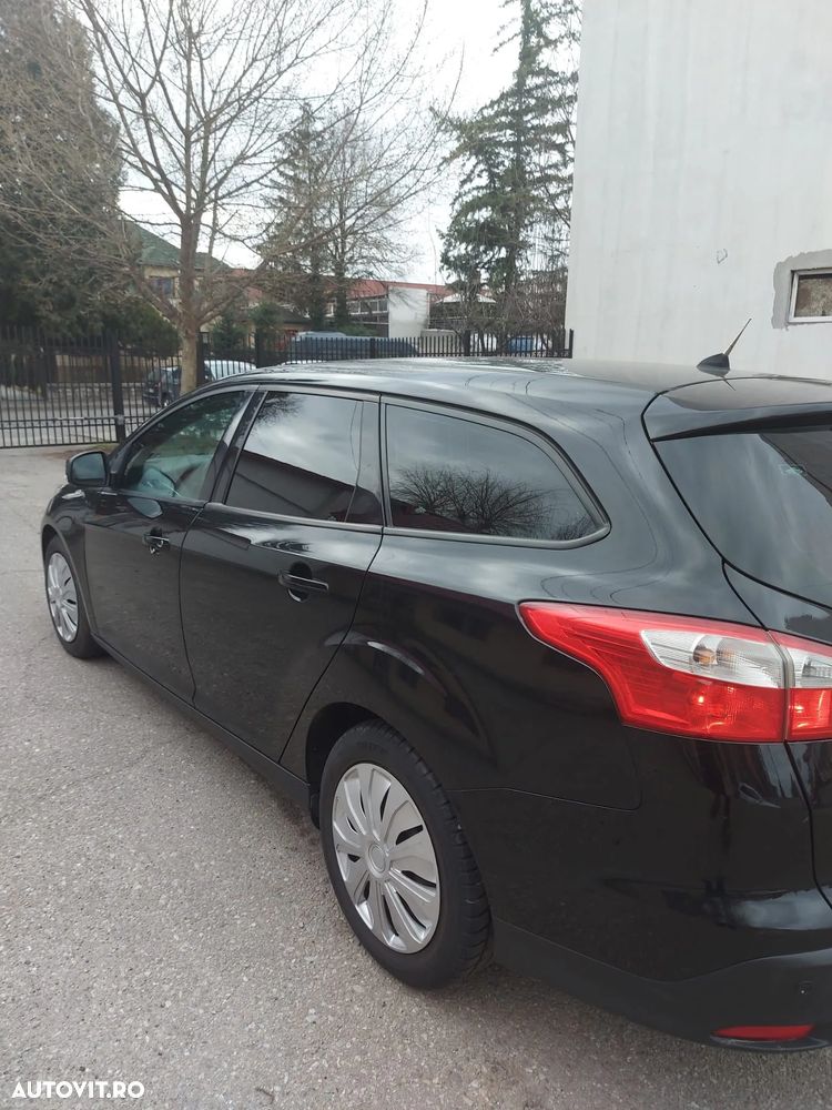 Ford Focus - 5