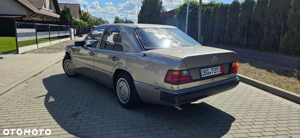 Mercedes-Benz W124 (1984-1993) - 3