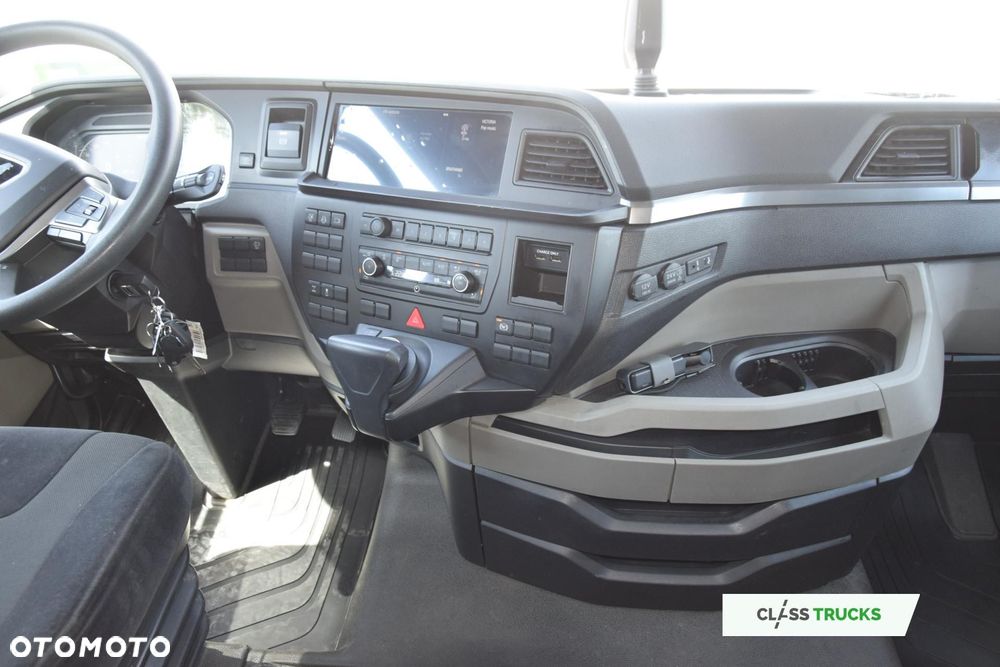 MAN TGX 18.480 GX Adaptive Cruise Control - 10