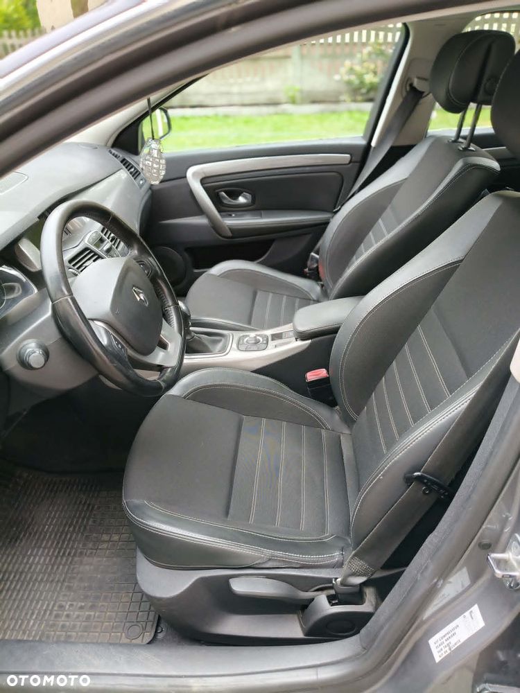Renault Laguna 2.0 DCi Dynamique - 9