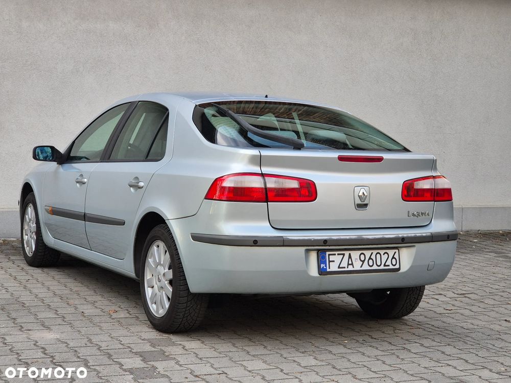 Renault Laguna - 8