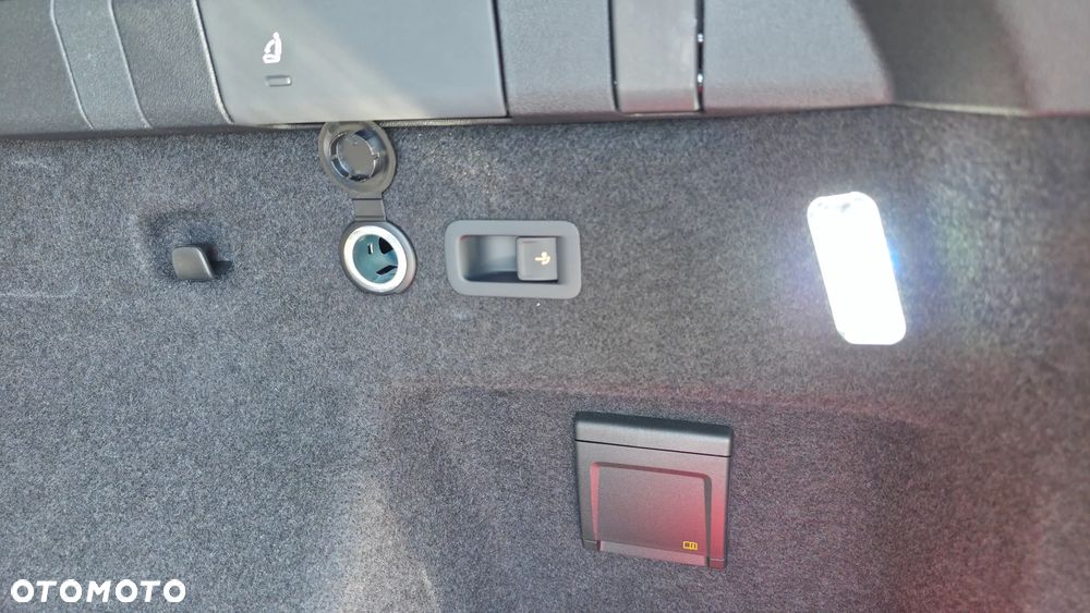 Volkswagen Tayron 2.0 TSI OPF 4MOTION DSG Elegance - 12