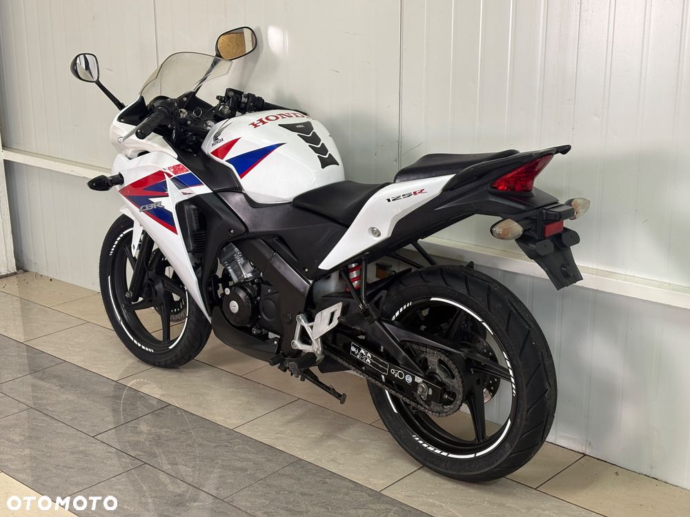 Honda CBR - 7