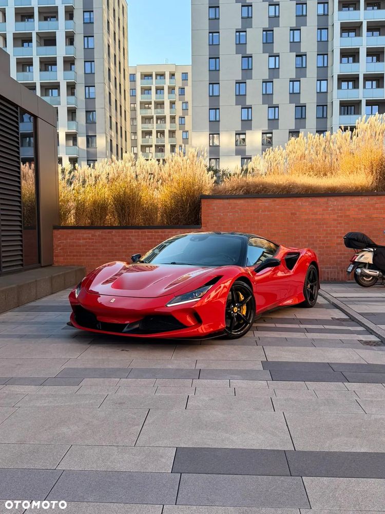 Ferrari F8 Tributo - 28