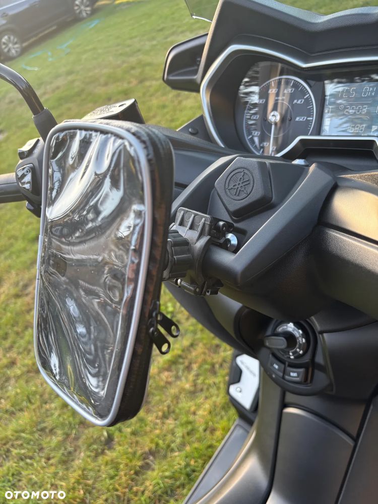 Yamaha X-max - 8