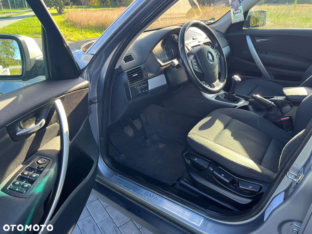 BMW X3 2.0d - 12