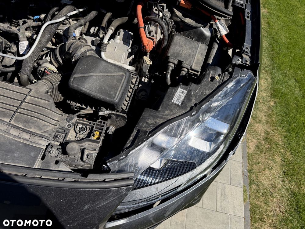 Ford Kuga 2.5 Duratec PHEV ST-LINE X - 10