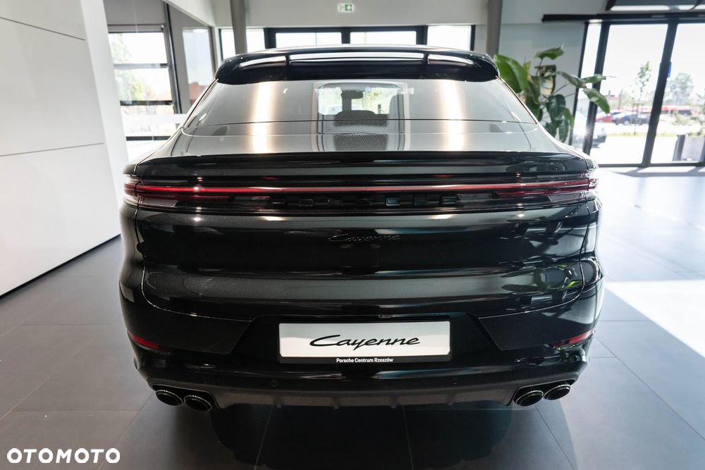 Porsche Cayenne Black Edition - 8