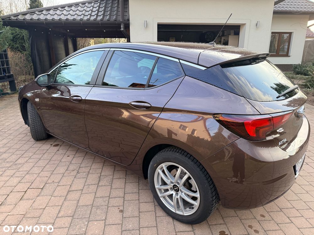 Opel Astra 1.4 T Dynamic - 21