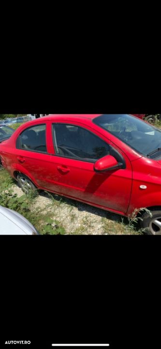 Dezmembrez Chevrolet Aveo - 4
