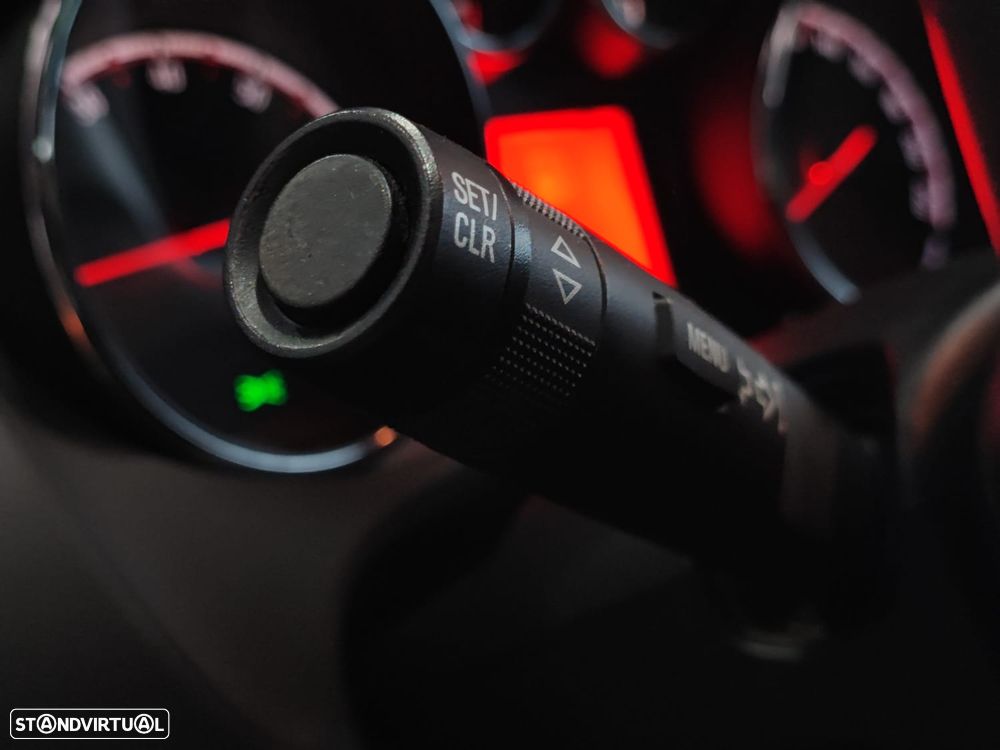 Opel Meriva 1.4 T FlexFuel Cosmo - 25