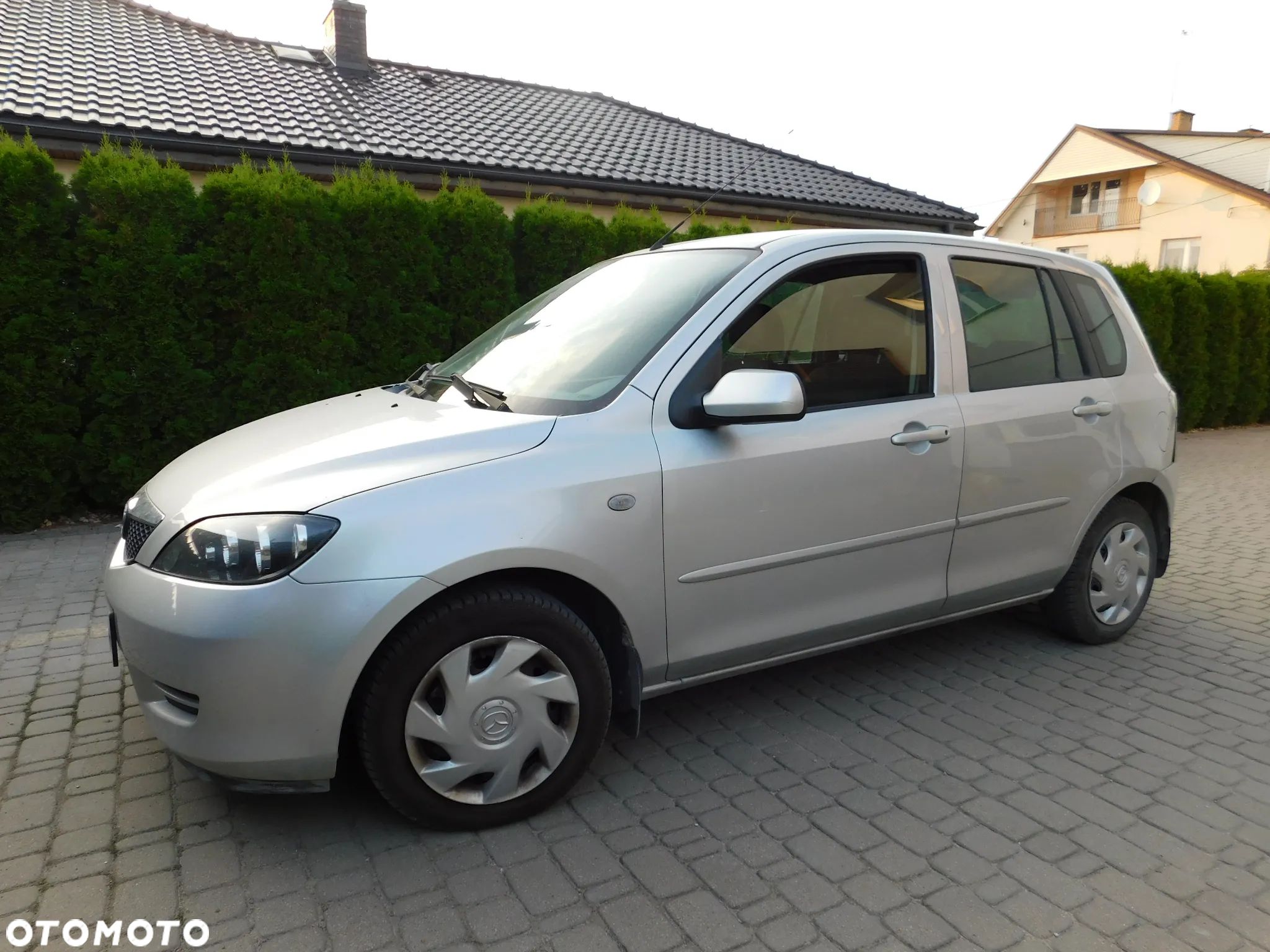 Mazda 2 - 1