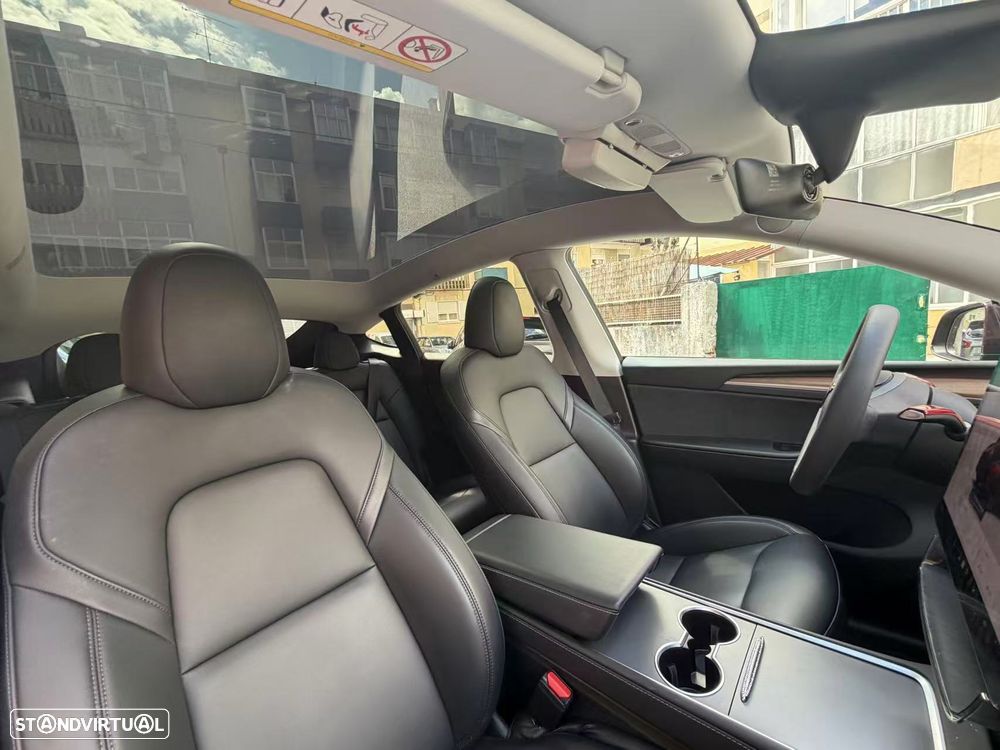 Tesla Model Y Long Range Tração Integral - 12