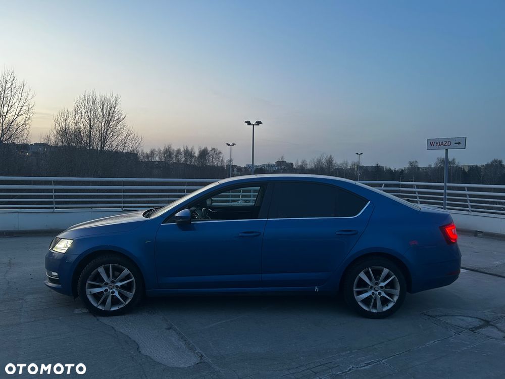 Skoda Octavia - 2