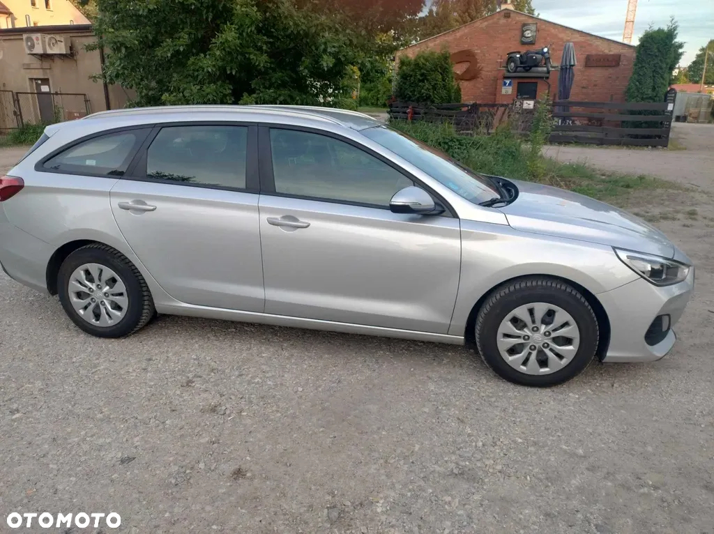 Hyundai i30 1.6 D Comfort - 2
