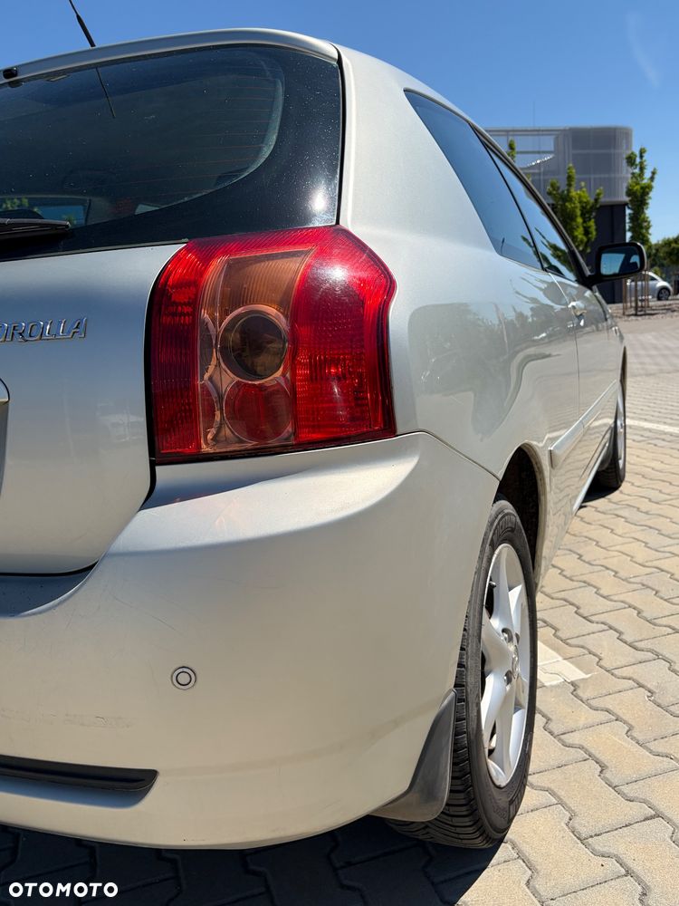 Toyota Corolla 1.4 VVT-i Luna - 15