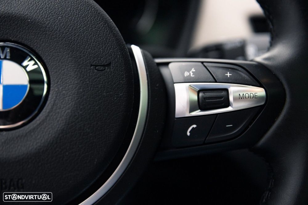 BMW X2 25 e xDrive Pack M - 33