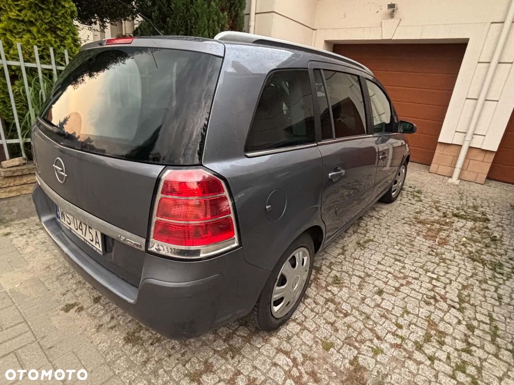 Opel Zafira 1.9 CDTI Cosmo - 8