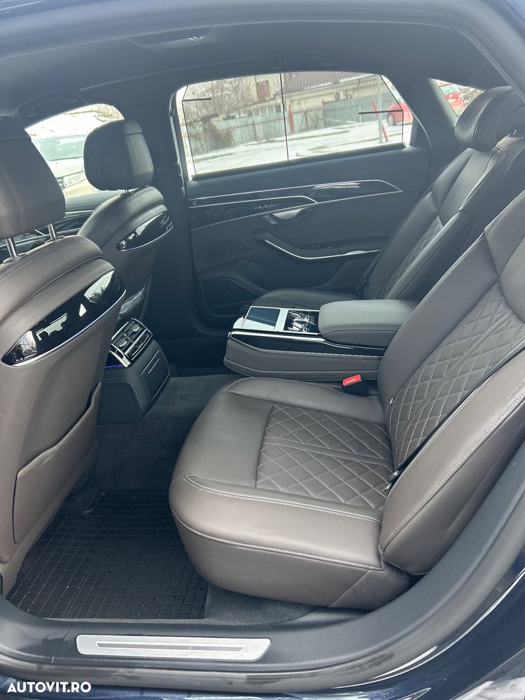 Audi A8 - 17
