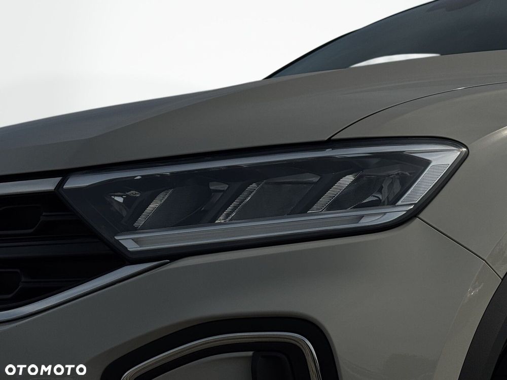 Volkswagen T-Roc 1.5 TSI Life DSG - 28