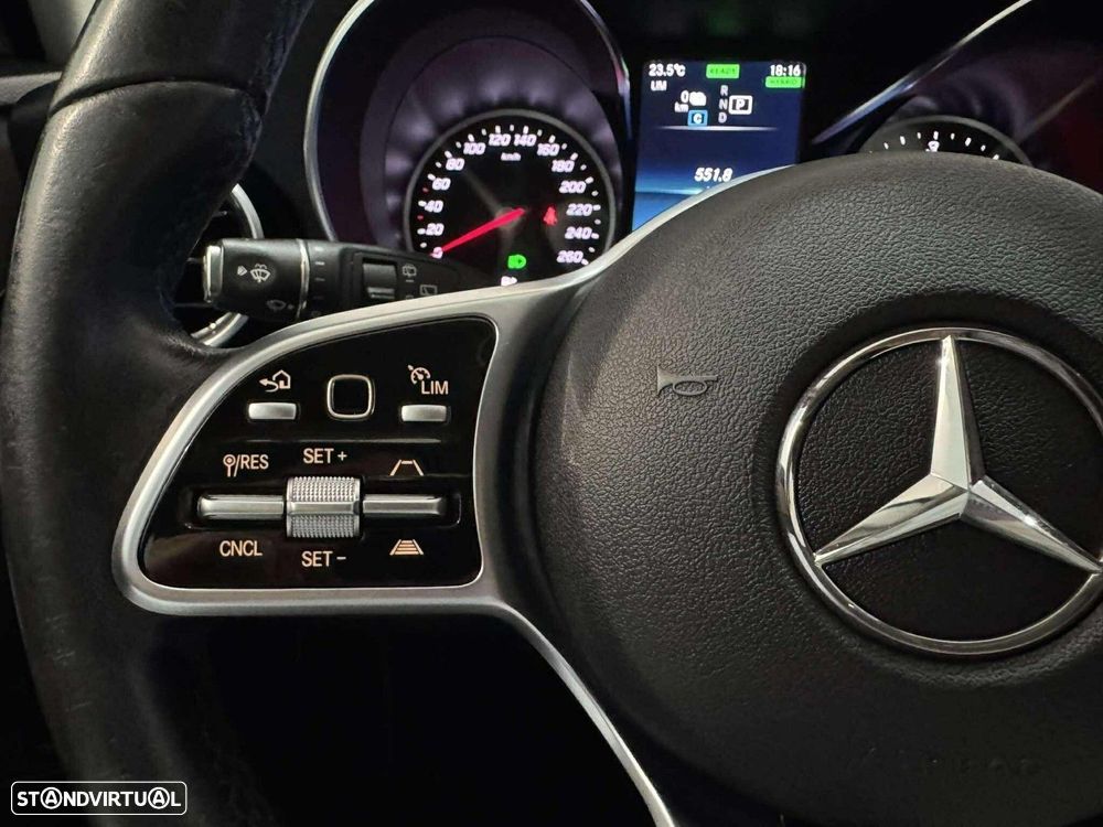 Mercedes-Benz C 300 de Avantgarde - 23