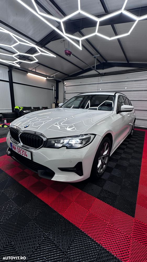 BMW Seria 3 320d Aut. - 13