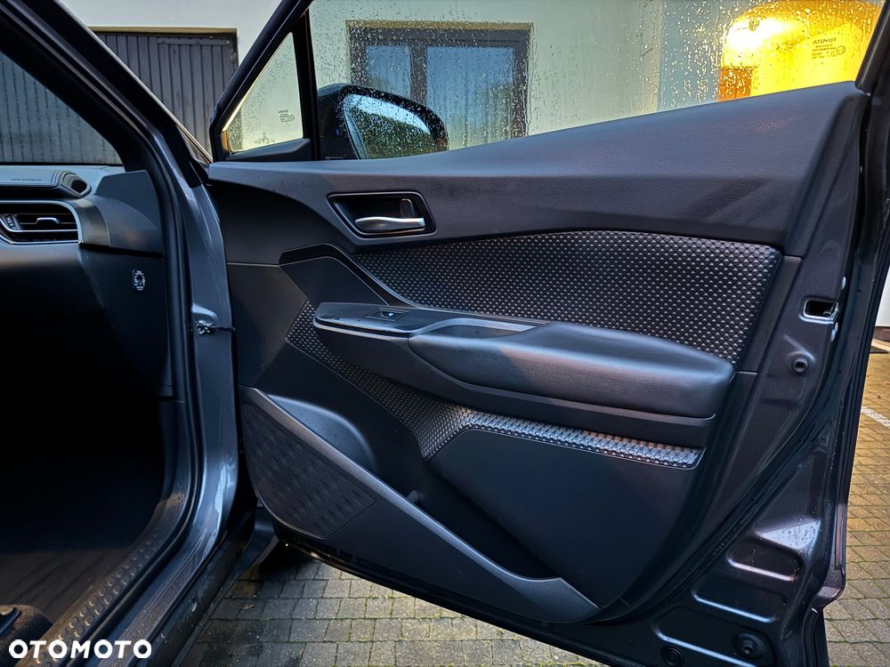 Toyota C-HR 1.2 T Active - 17