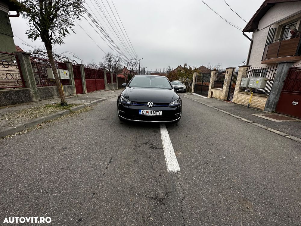 Volkswagen Golf - 19