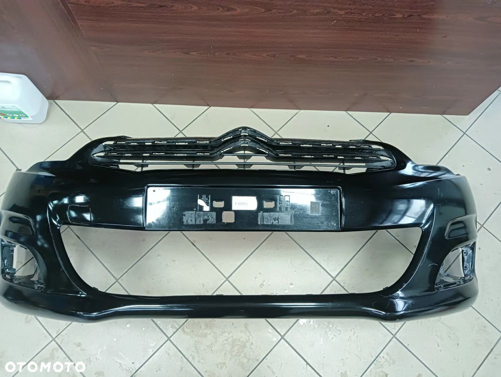 Citroen C4 2010--ZDERZAK PRZEDNI - 2