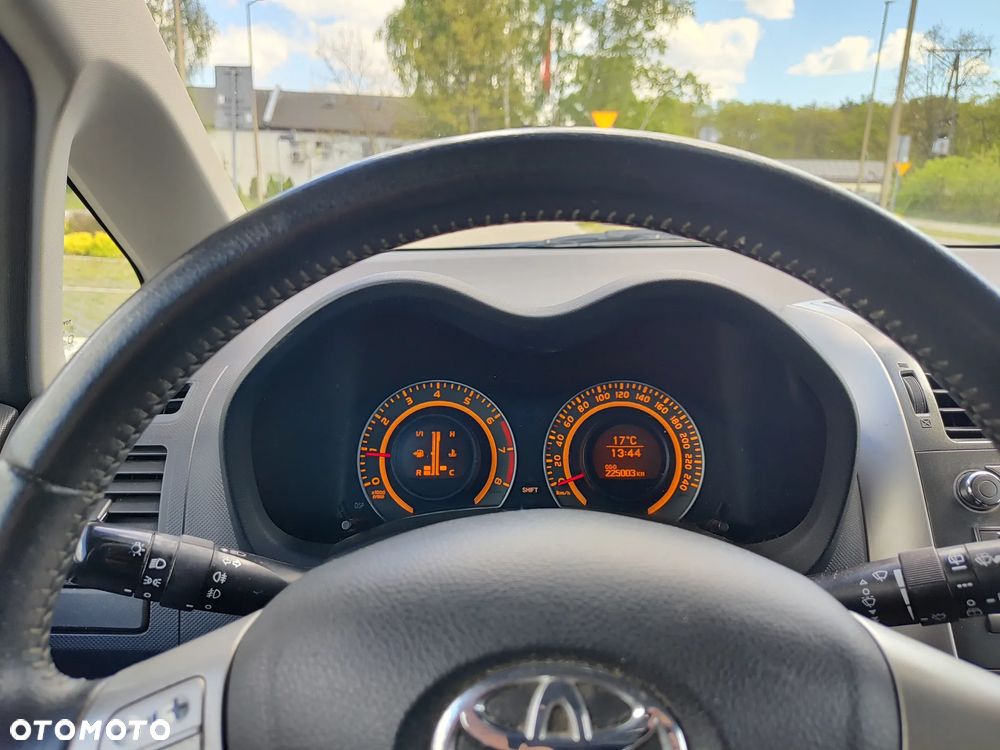 Toyota Auris 1.33 VVT-i Premium - 27