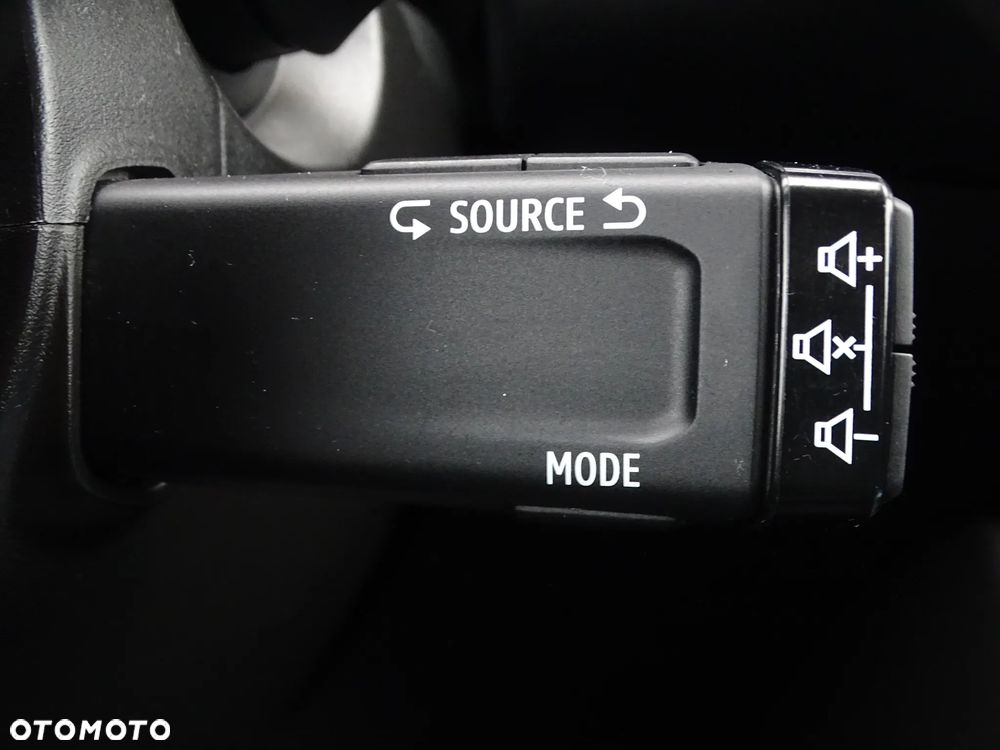 Renault Captur E-TECH Full 145 EVOLUTION - 11