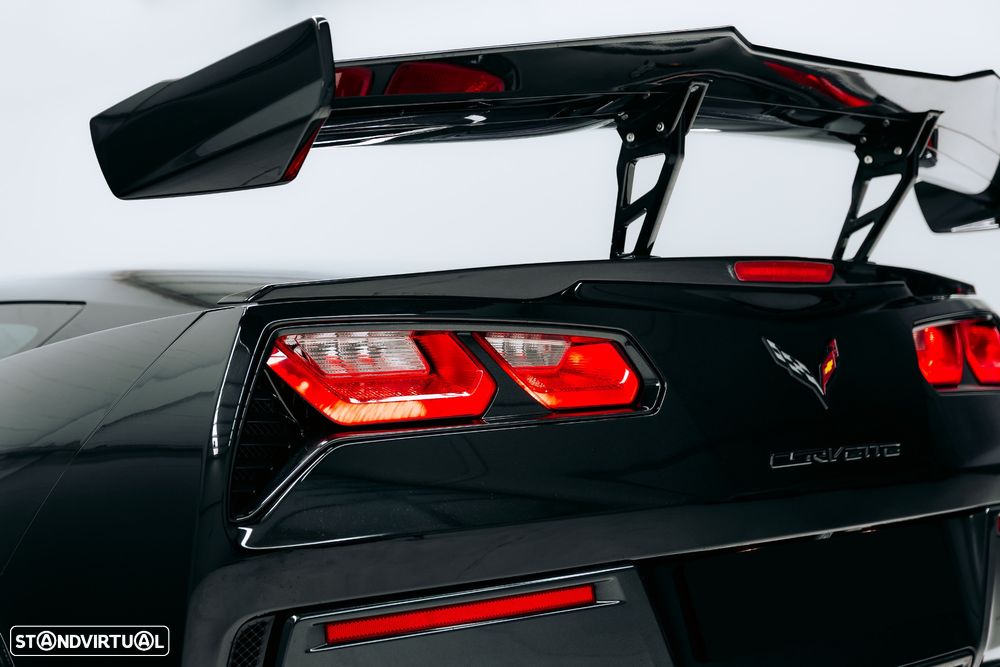 Chevrolet Corvette Stingray 3LT 6.2 V8 Auto - 12
