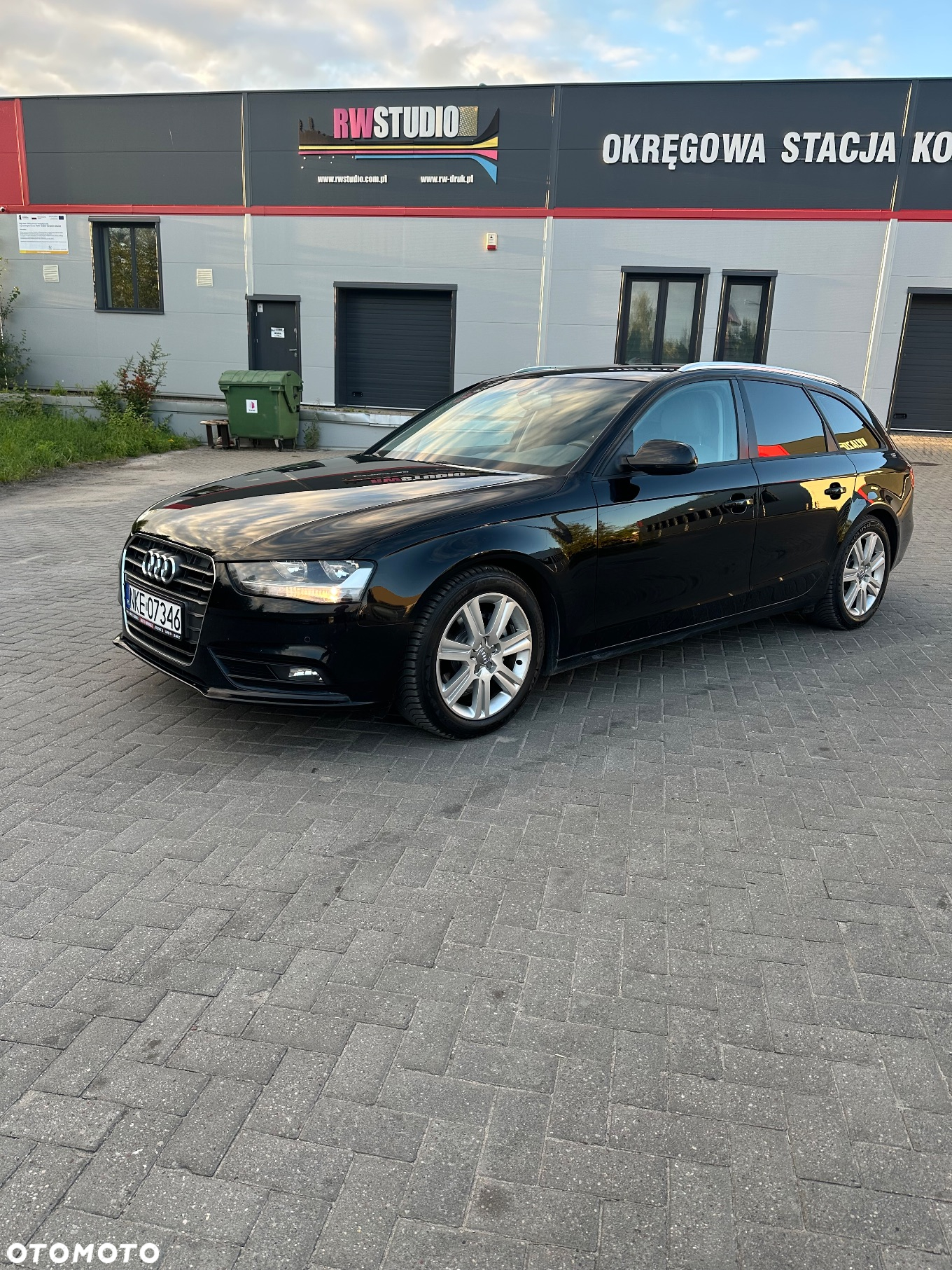 Audi A4 ver-2-0-tdi-112g-dpf-ambiente - 3