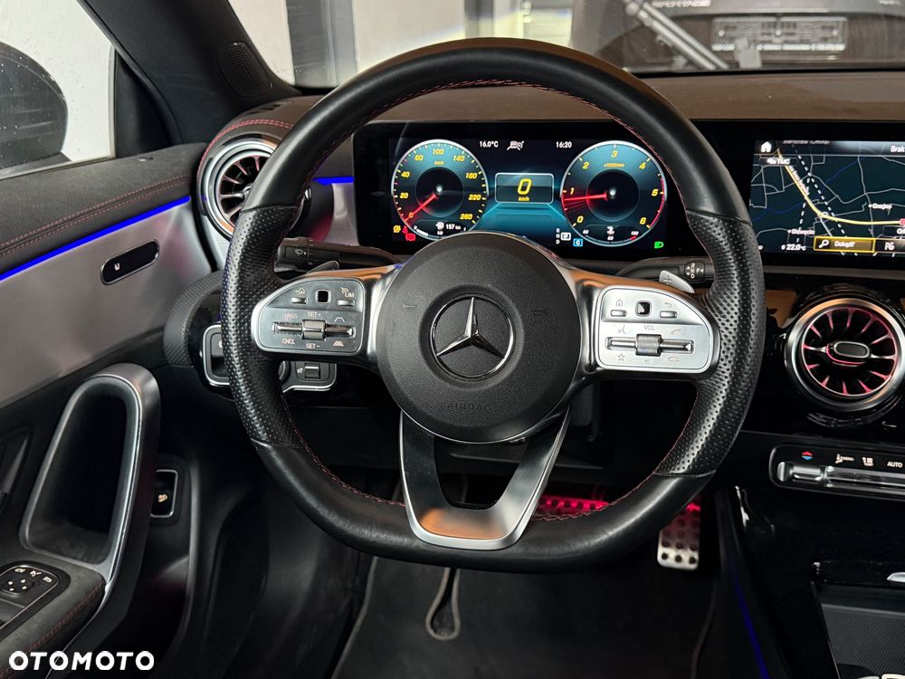 Mercedes-Benz CLA 200 d AMG Line 8G-DCT - 14