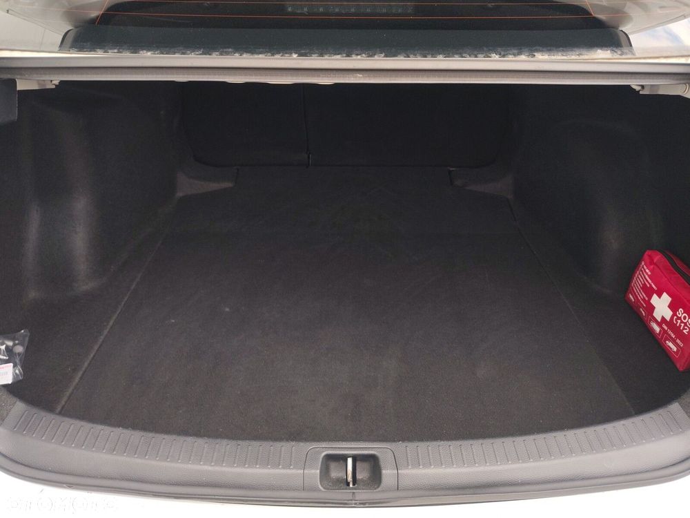 Toyota Corolla 1.8 Hybrid GPF Comfort - 25