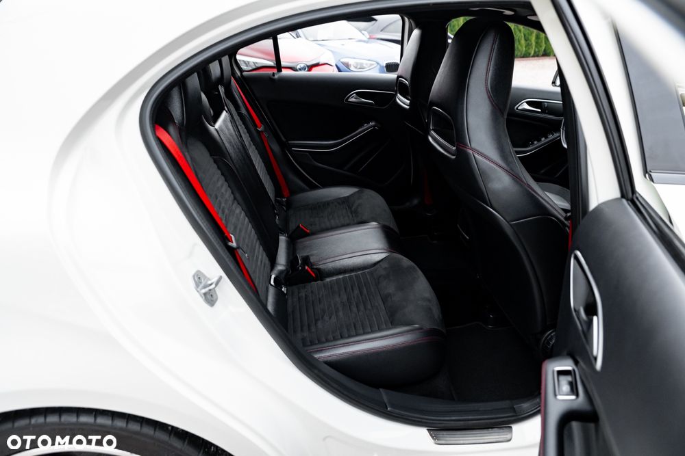 Mercedes-Benz Klasa A 250 (BlueEFFICIENCY) 7G-DCT AMG Sport - 21