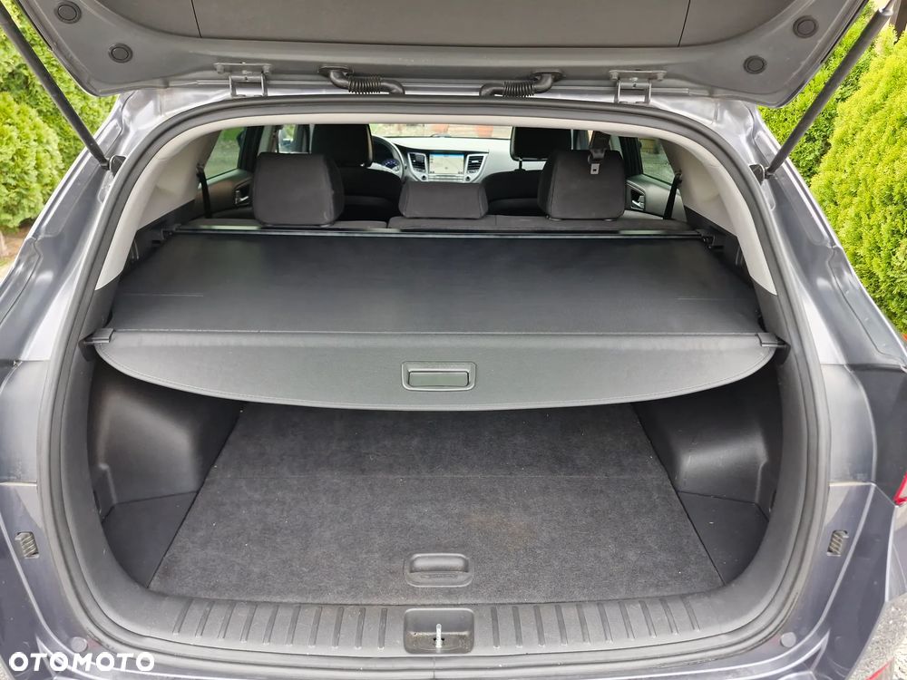 Hyundai Tucson blue 1.6 GDi 2WD Navi - 10