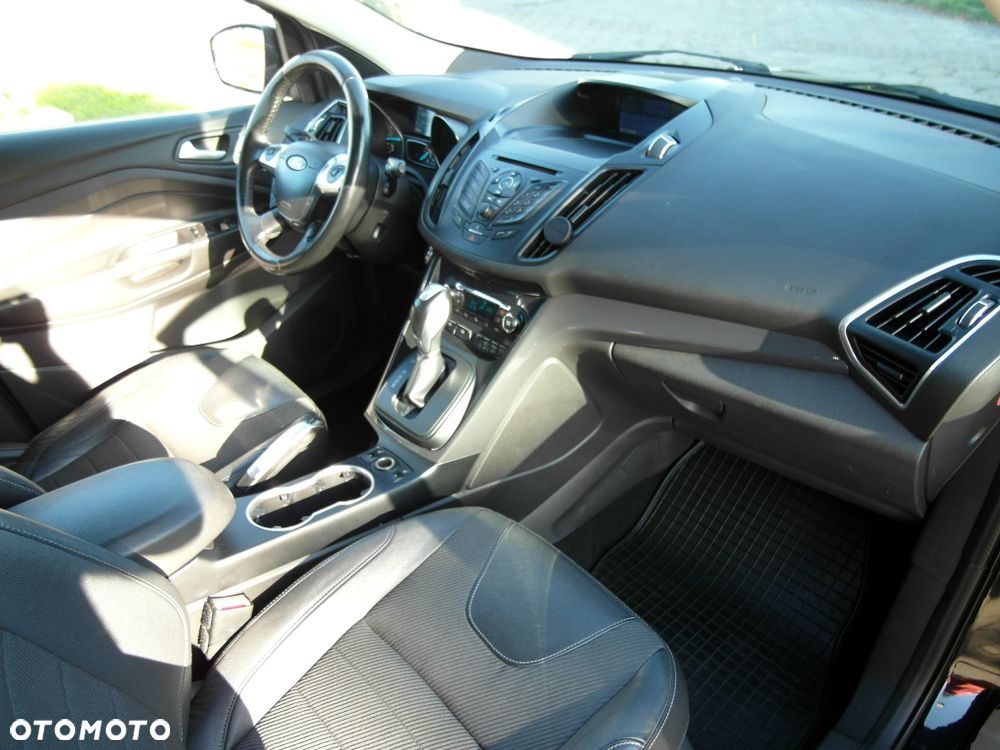 Ford Kuga 2.0 TDCi 4x4 Titanium - 18