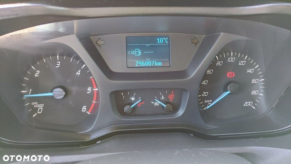 Ford Transit - 29