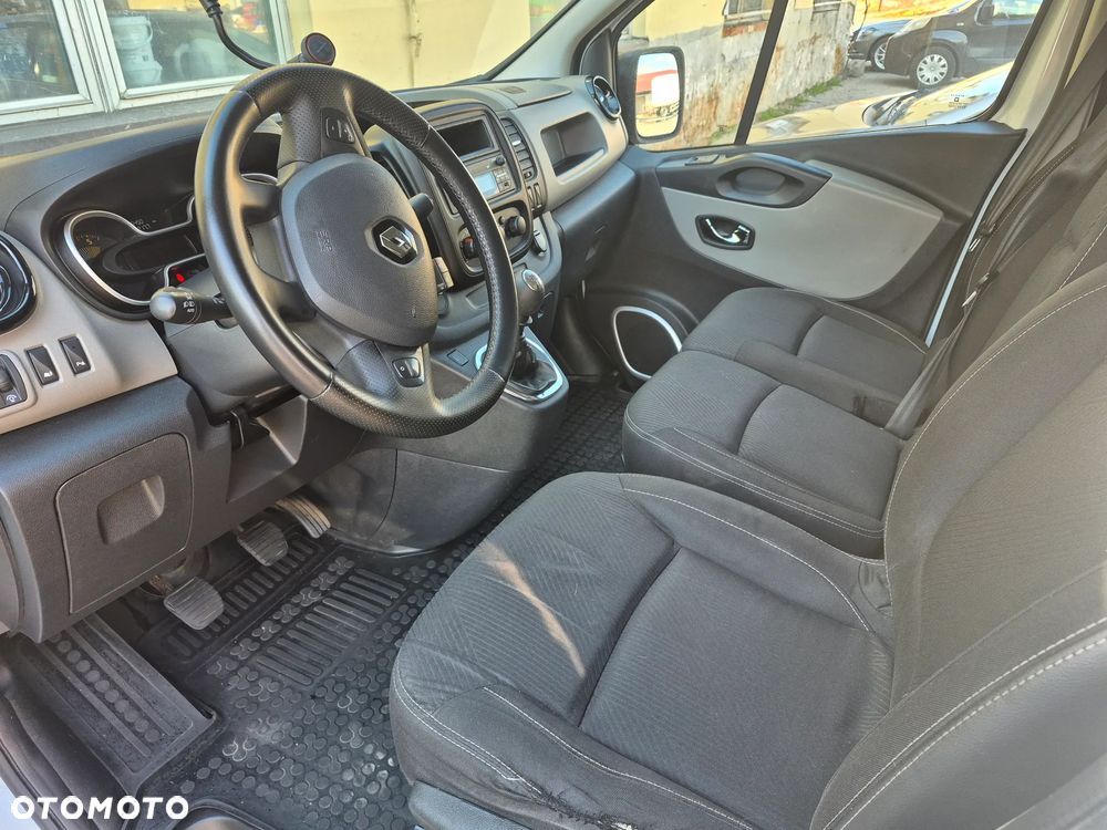 Renault Trafic - 8