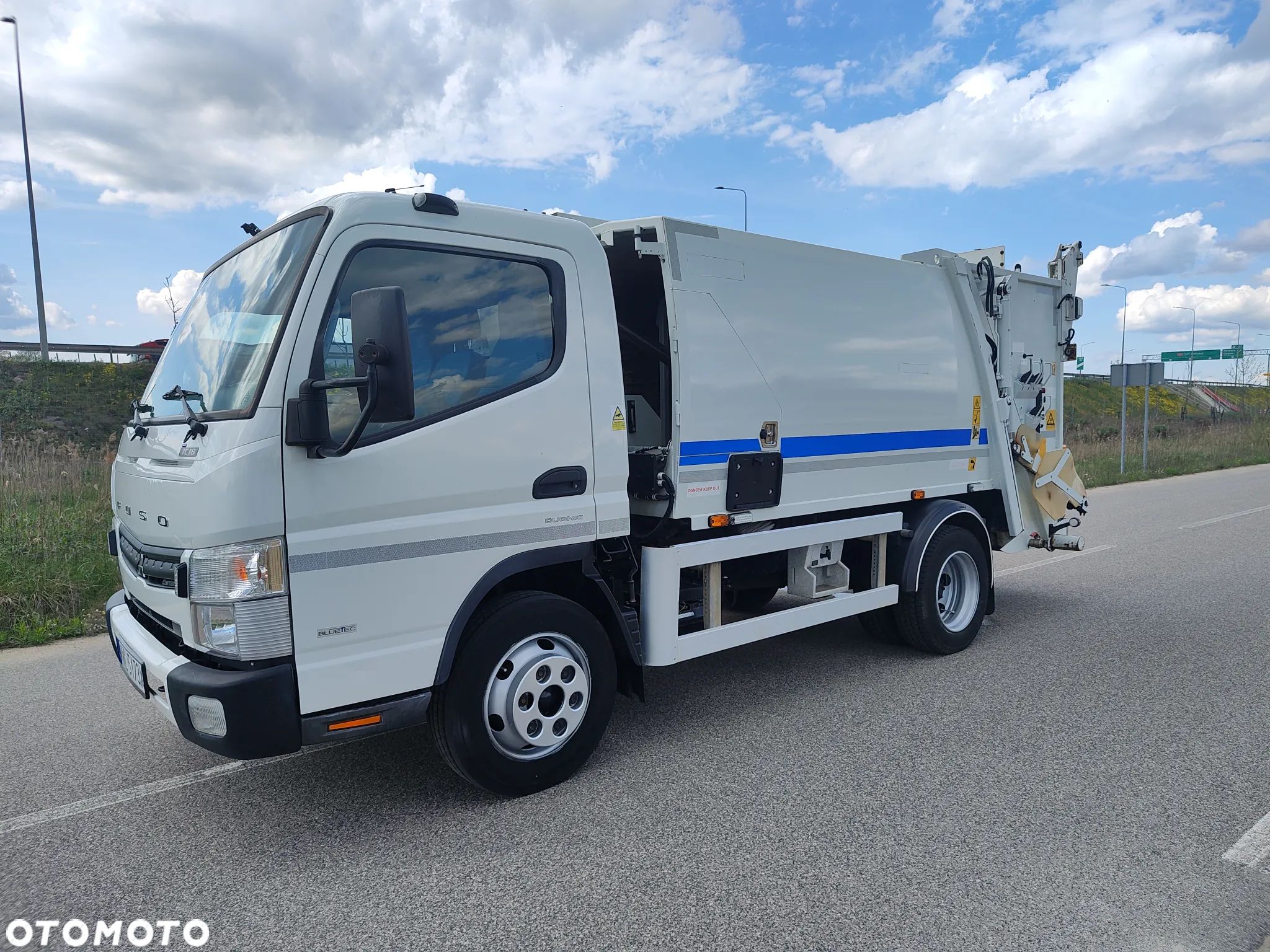 FUSO Mitsubischi Canter - 1